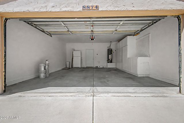 8874 W PIUTE Avenue, Peoria, AZ 85382
