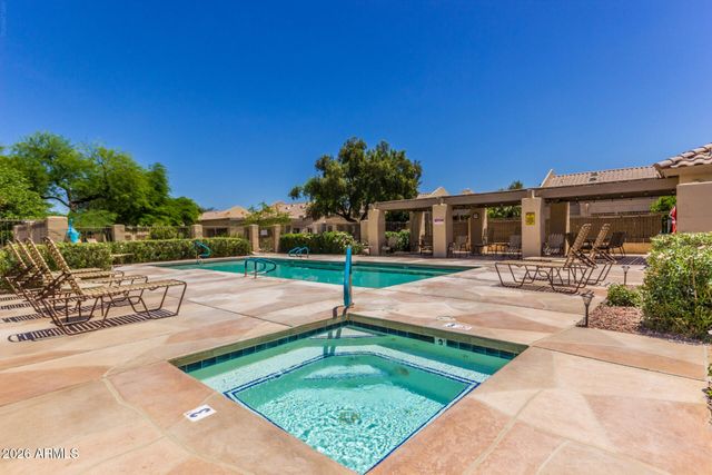 8874 W PIUTE Avenue, Peoria, AZ 85382