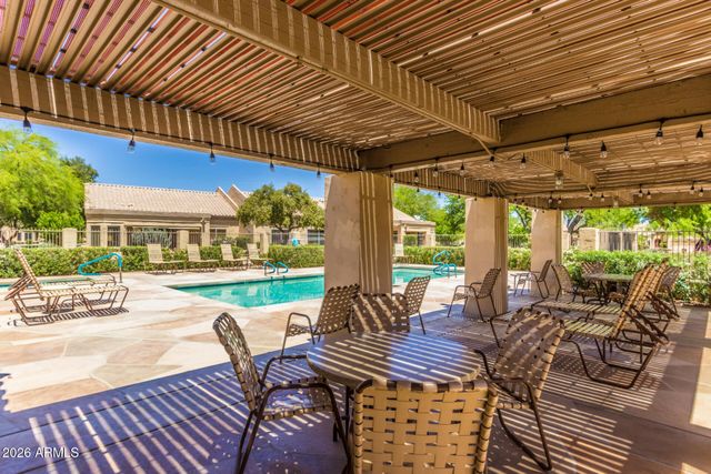 8874 W PIUTE Avenue, Peoria, AZ 85382