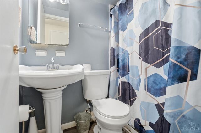 564 Waycross Road, Forest Park, OH 45240