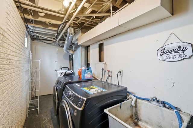 564 Waycross Road, Forest Park, OH 45240