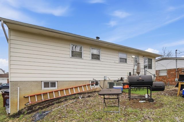 564 Waycross Road, Forest Park, OH 45240