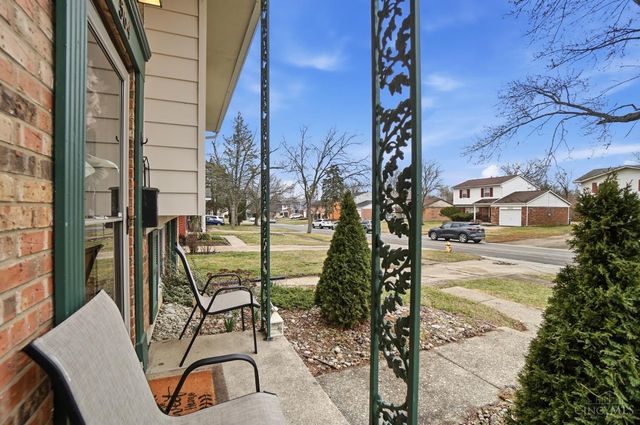 564 Waycross Road, Forest Park, OH 45240