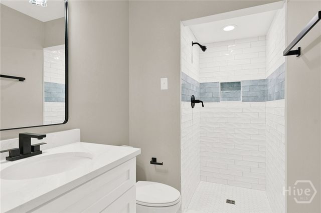 5 Fletcher Lane, Savannah, GA 31411