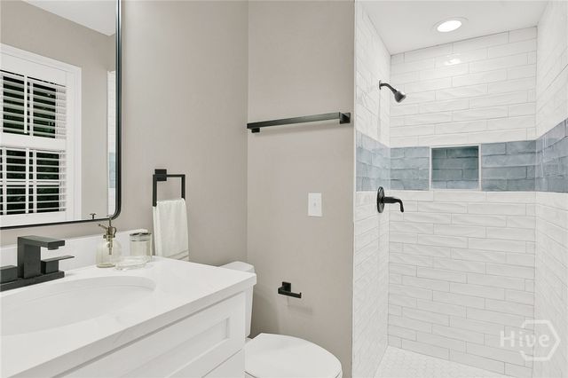 5 Fletcher Lane, Savannah, GA 31411