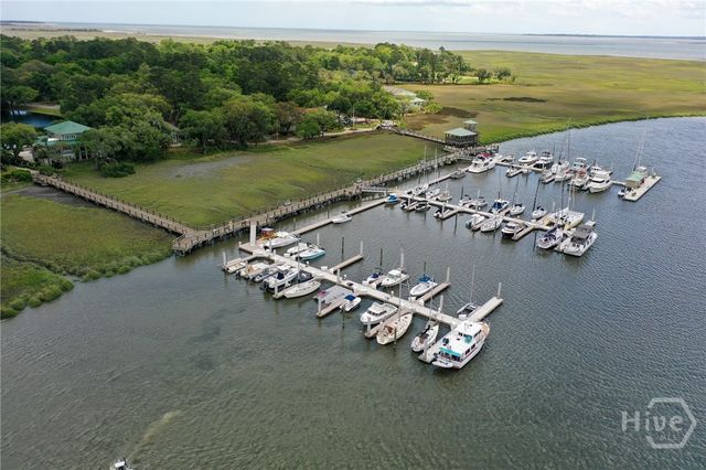 5 Fletcher Lane, Savannah, GA 31411