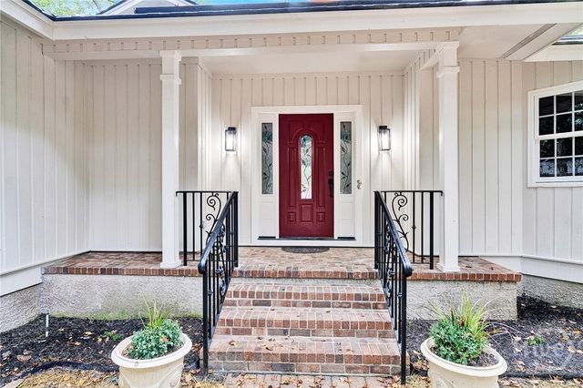 5 Fletcher Lane, Savannah, GA 31411