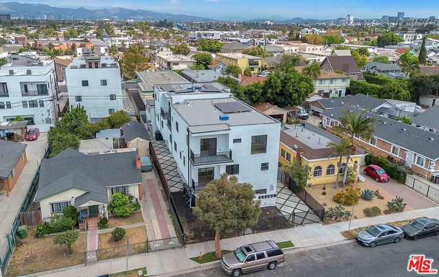 4701 Saturn Street, Los Angeles, CA 90019