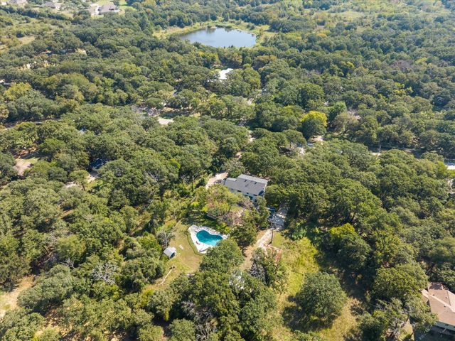 6522 Mark Drive, Burleson, TX 76028