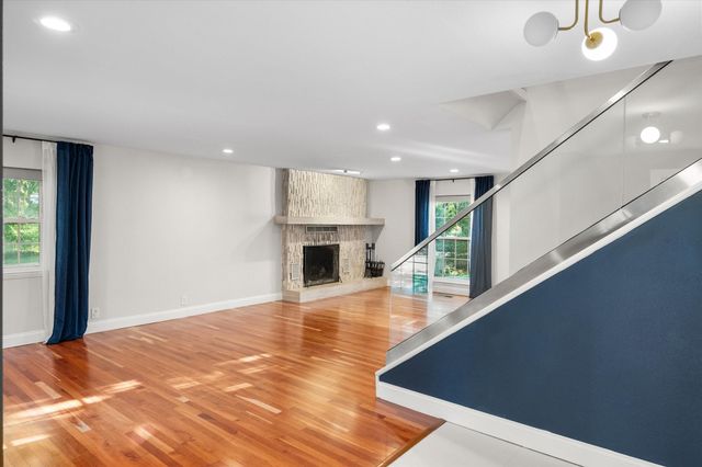 6522 Mark Drive, Burleson, TX 76028