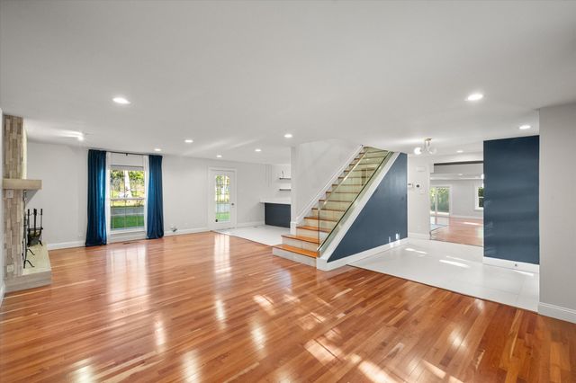 6522 Mark Drive, Burleson, TX 76028