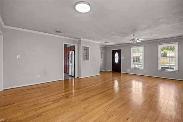 4112 Stillwood CT, Virginia Beach, VA 23456