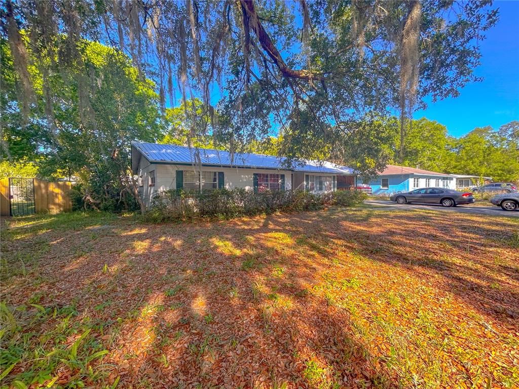 1504 NE 14TH TERRACE, Gainesville, FL 32601