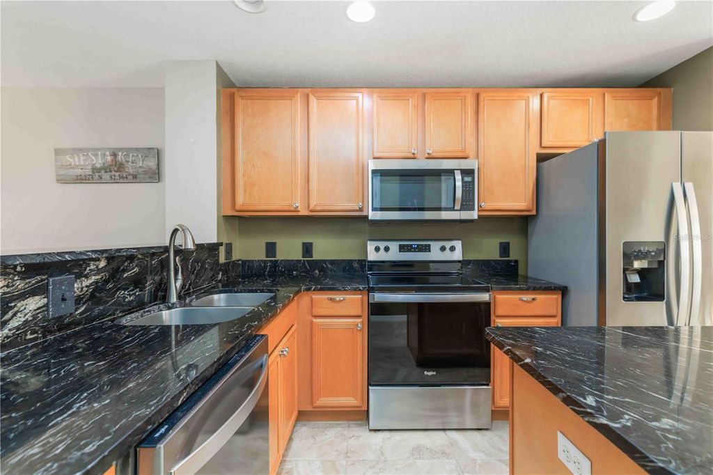 Image 9 of property listing at 8614 MAJESTIC ELM COURT, Lakewood Ranch, FL 34202