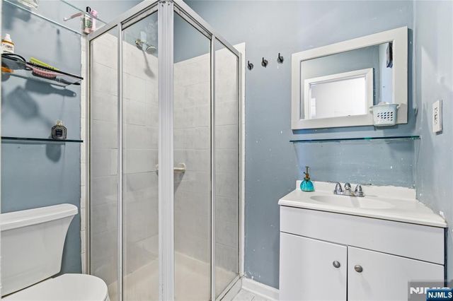 166 W Demarest Avenue, Englewood, NJ 07631
