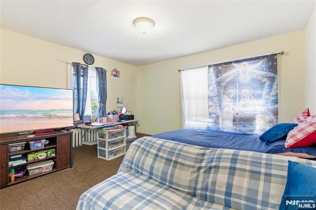 166 W Demarest Avenue, Englewood, NJ 07631
