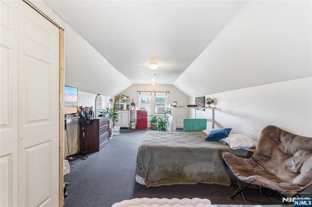 166 W Demarest Avenue, Englewood, NJ 07631