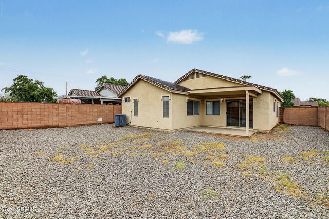 2820 S 64TH Drive, Phoenix, AZ 85043