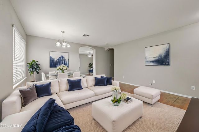 2820 S 64TH Drive, Phoenix, AZ 85043