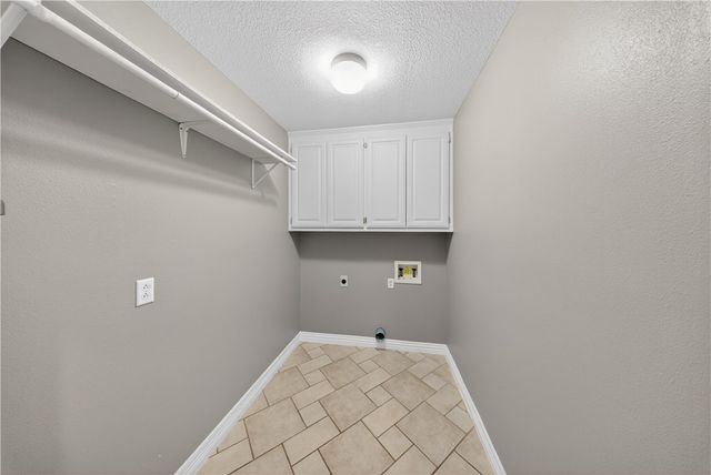 3 Oak Ridge Lane, Bentonville, AR 72712