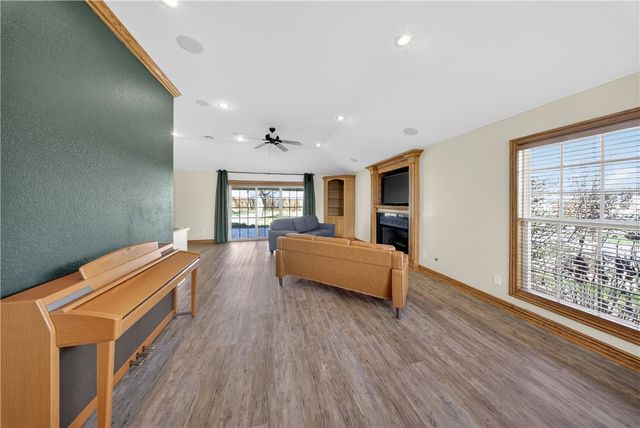 3 Oak Ridge Lane, Bentonville, AR 72712