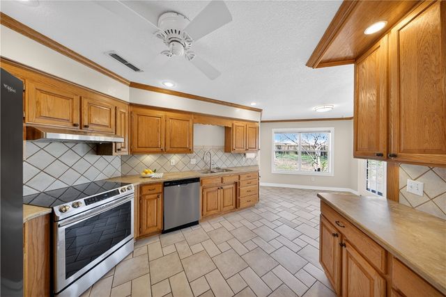 3 Oak Ridge Lane, Bentonville, AR 72712