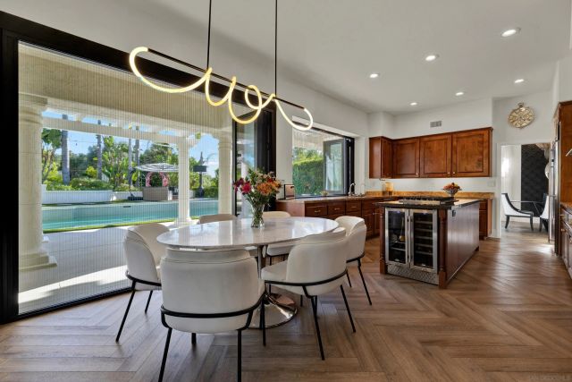 1563 Andorre Gln, Escondido, CA 92029