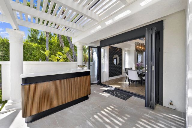 1563 Andorre Gln, Escondido, CA 92029