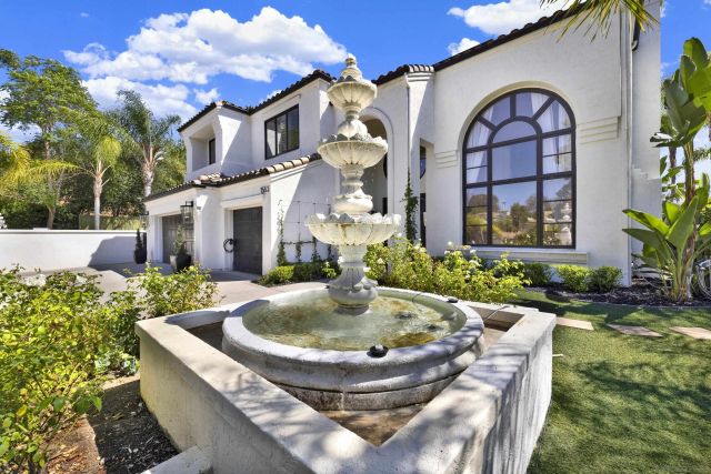 1563 Andorre Gln, Escondido, CA 92029