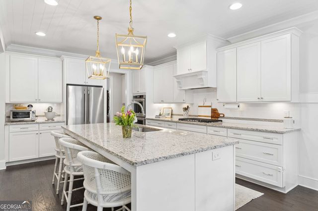 2715 S Bamby Lane NE, Brookhaven, GA 30319