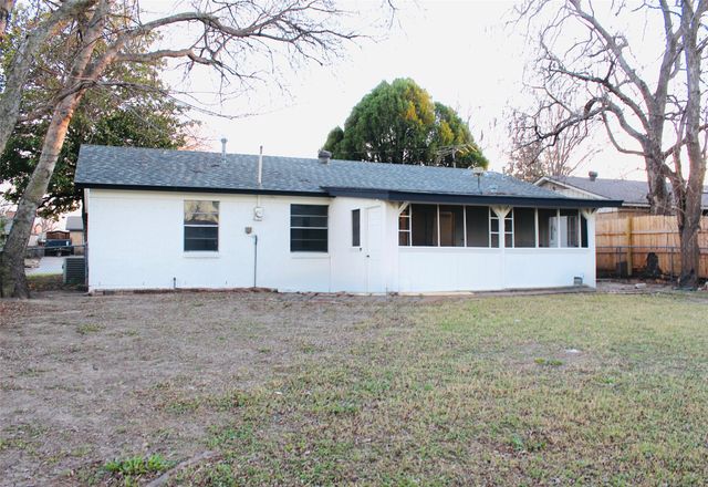 1511 Laurel Lane, Plano, TX 75074