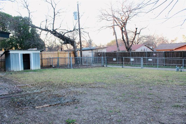 1511 Laurel Lane, Plano, TX 75074