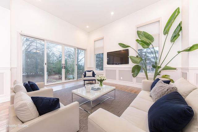 2965 Kimberley Road, Ann Arbor, MI 48104