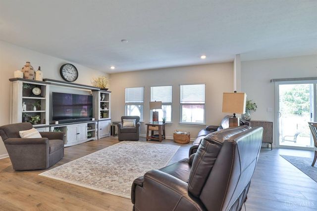 1577 Ulrey Circle, Batavia Twp, OH 45102