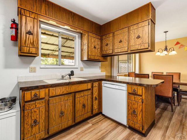 27454 Preston Rd, Pueblo, CO 81006