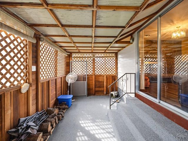 27454 Preston Rd, Pueblo, CO 81006