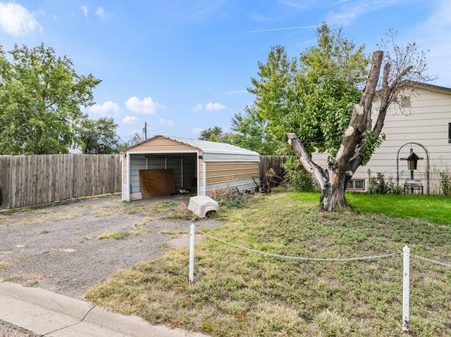 27454 Preston Rd, Pueblo, CO 81006