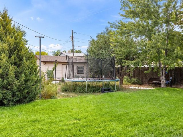 27454 Preston Rd, Pueblo, CO 81006