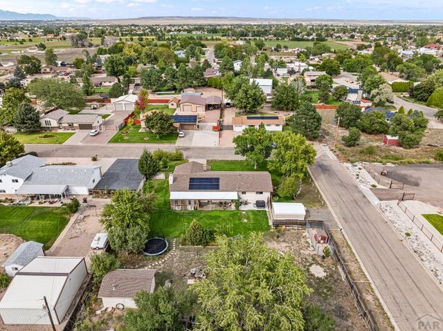 27454 Preston Rd, Pueblo, CO 81006