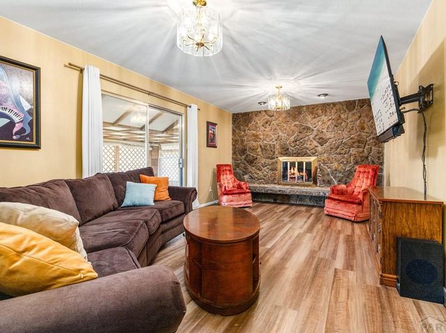 27454 Preston Rd, Pueblo, CO 81006