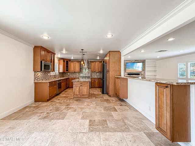 30 N Jerome Avenue, Newbury Park, CA 91320