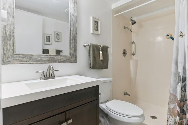 325 WILDER BOULEVARD A404, Daytona Beach, FL 32114