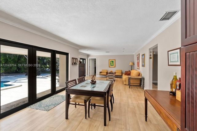 7430 SW 142nd Terrace, Palmetto Bay, FL 33158