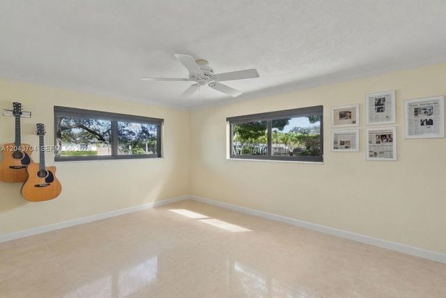 7430 SW 142nd Terrace, Palmetto Bay, FL 33158