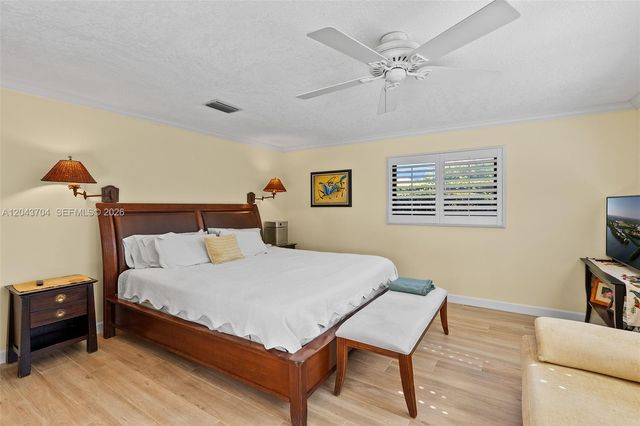7430 SW 142nd Terrace, Palmetto Bay, FL 33158