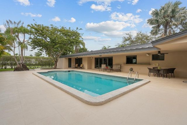 7430 SW 142nd Terrace, Palmetto Bay, FL 33158