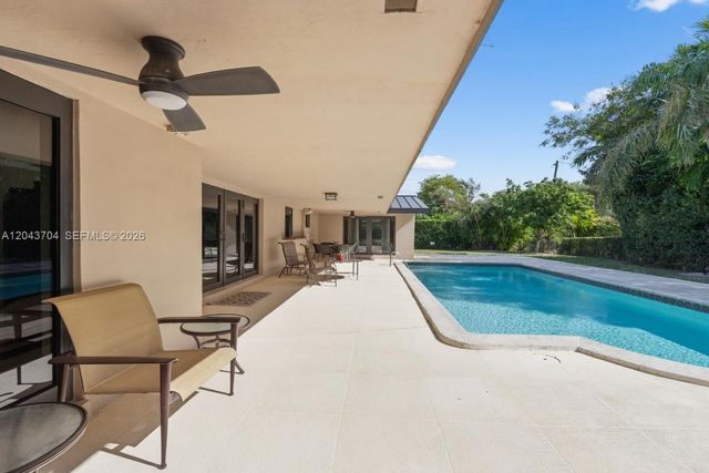 7430 SW 142nd Terrace, Palmetto Bay, FL 33158