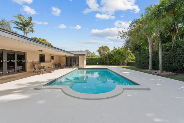 7430 SW 142nd Terrace, Palmetto Bay, FL 33158