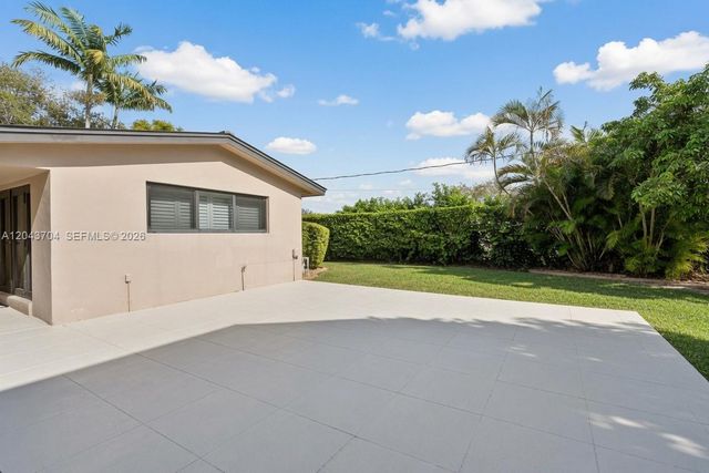 7430 SW 142nd Terrace, Palmetto Bay, FL 33158
