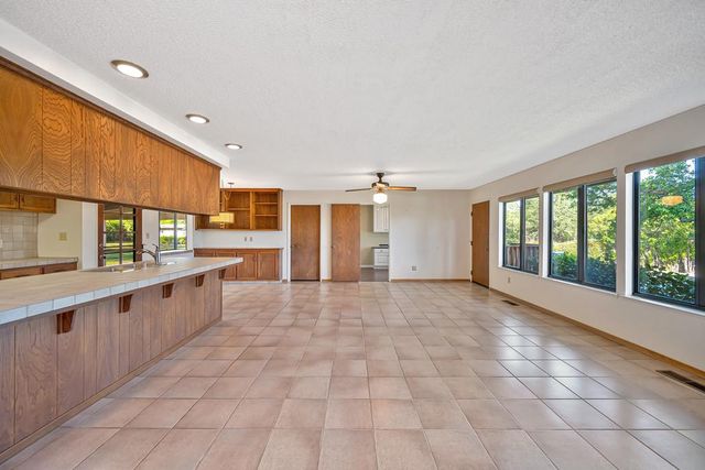 9510 Oak Leaf Way, Granite Bay, CA 95746